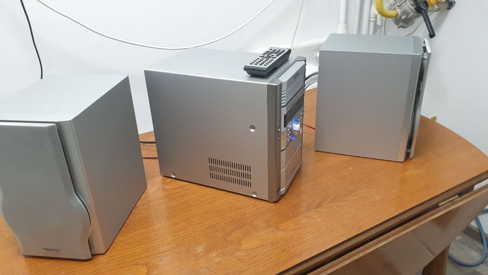 Minisistem Sharp XL-HP434