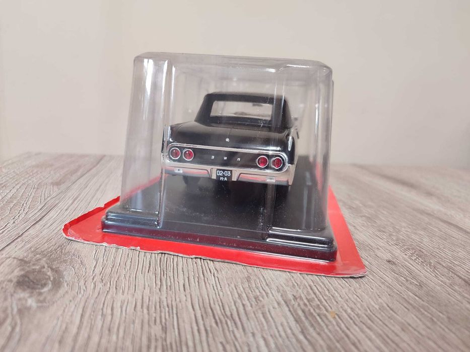 Model Macheta Auto ZIL 111D Hachette 1/24