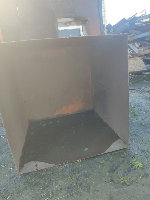 Продам ёмкость под воду и т.д.