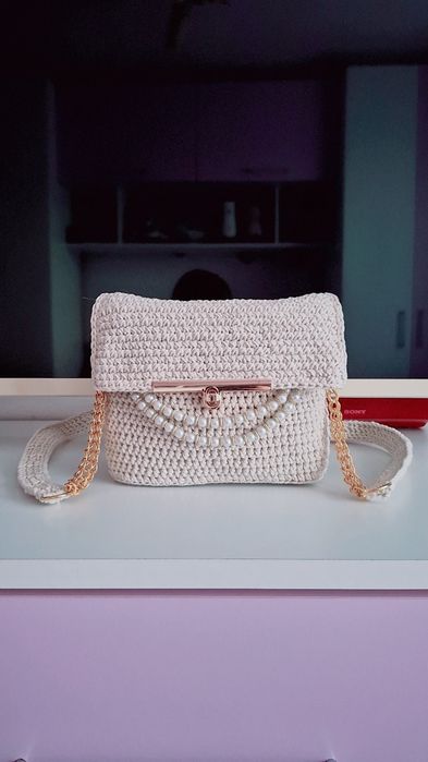 Rucsace, genti sau seturi handmade