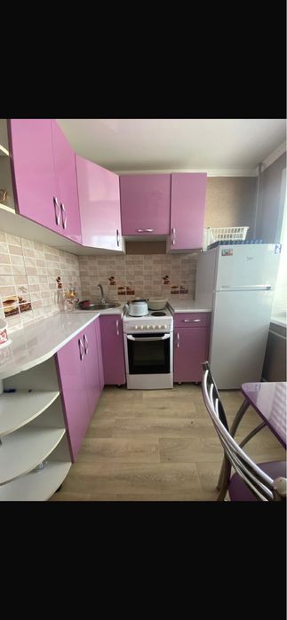 Продам кухонный гарнитур срочно