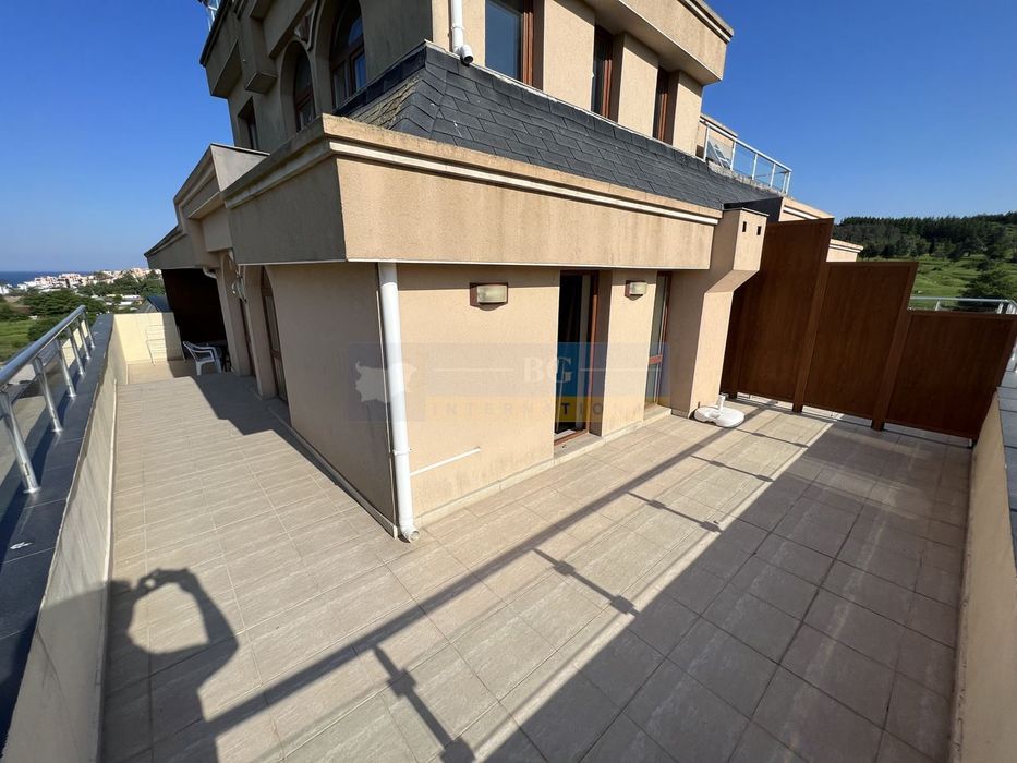 Продава се Двустаен апартамент в Созопол - 130 кв.м за 927 €/кв.м - Снимка #3