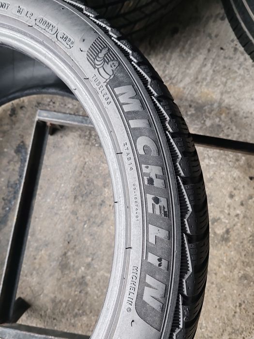 2 anvelope 255 40 20