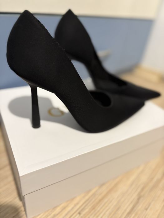 Черни елегантни обувки