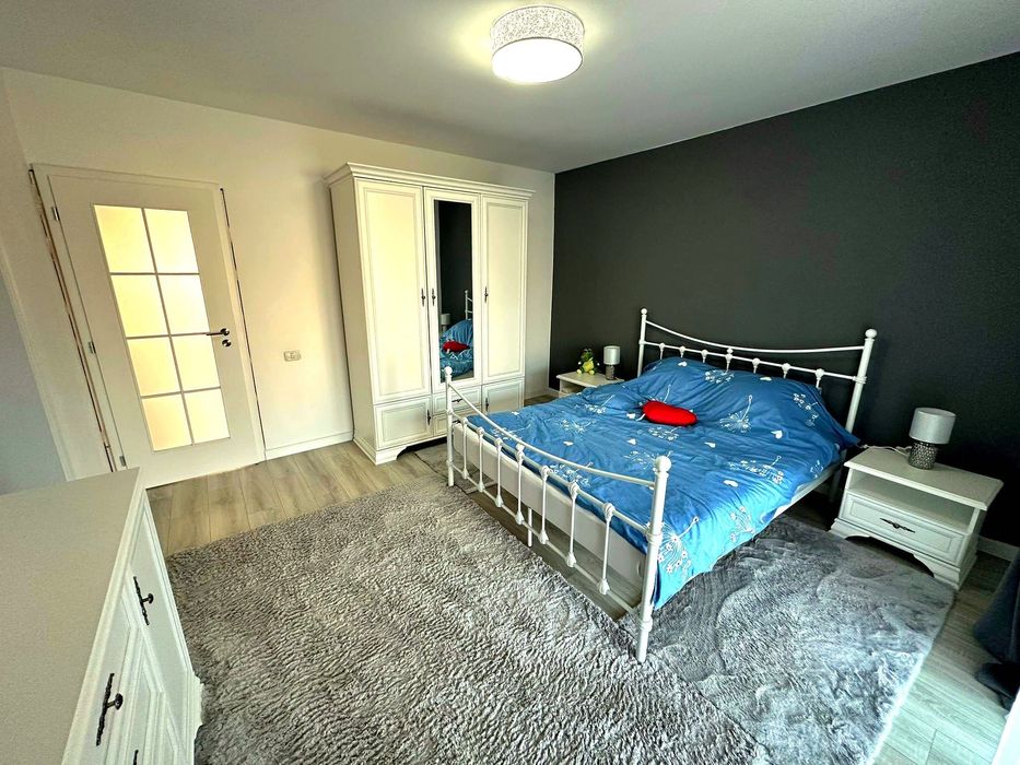 Casă modernă de vânzare în Zimandcuz, la doar 10 minute de Arad.