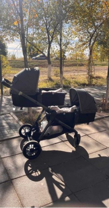 Каляска для близняшки б/у