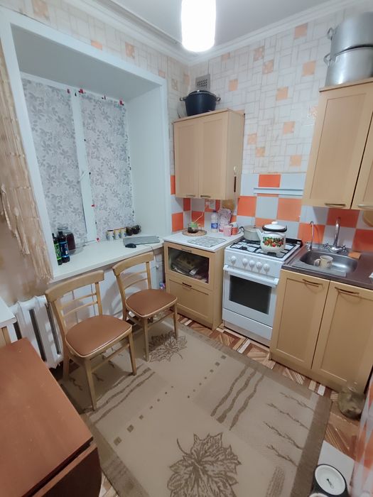 Продается 2-комн (5-20, 5 эт)