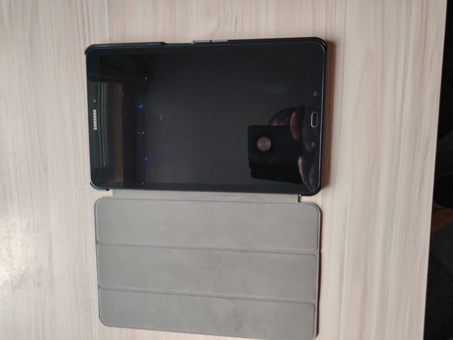 Таблет Samsung A6 SM-T585 SIM