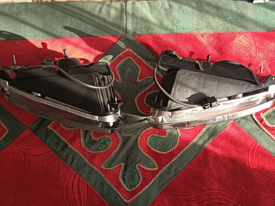 Продам противотуманные фары