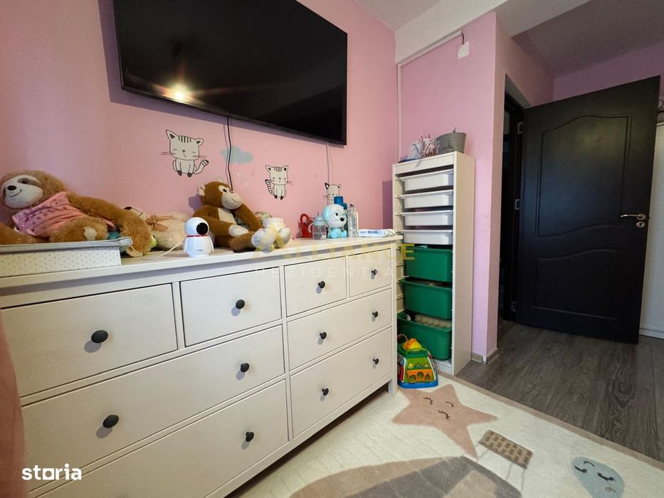 [S.Oltenitei] Vila cu 5 camere - 3 bai | Partial Mobilata