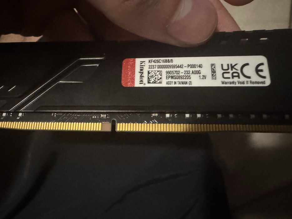vand 8 gb rami Kingston fury beast ddr4