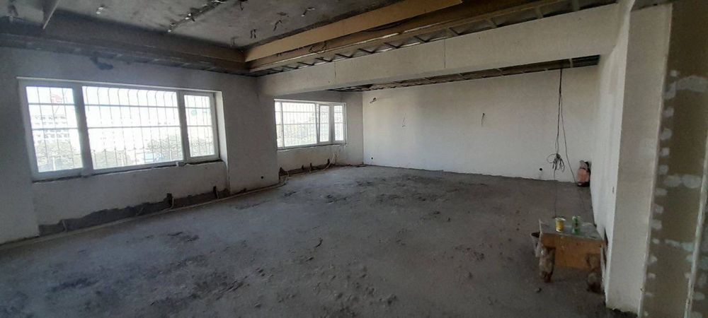 Ойбек Габус 5 комнатная 7 этаж, 220м2. Кирпич. Коробка