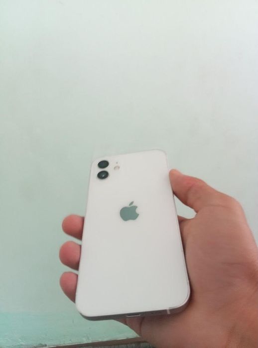 Iphone 12 budjetni