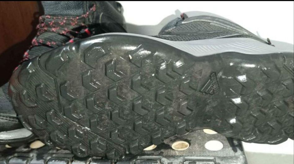 adidas Terrex AX4 Mid Gore-Tex