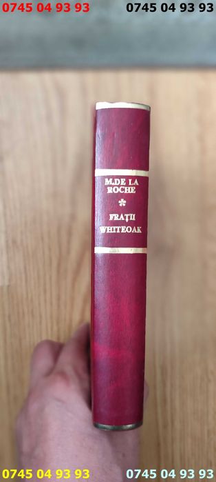 carte carti M. de la Roche fratii Whiteoak cartonata