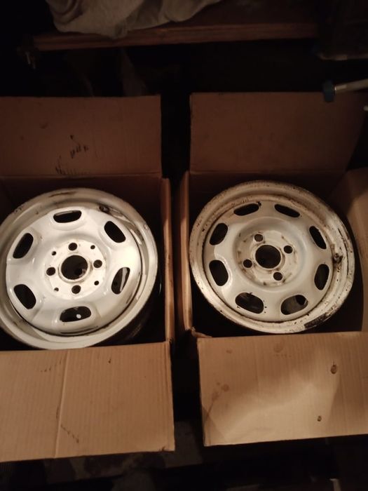 Диски на Фольксваген гольф 20000