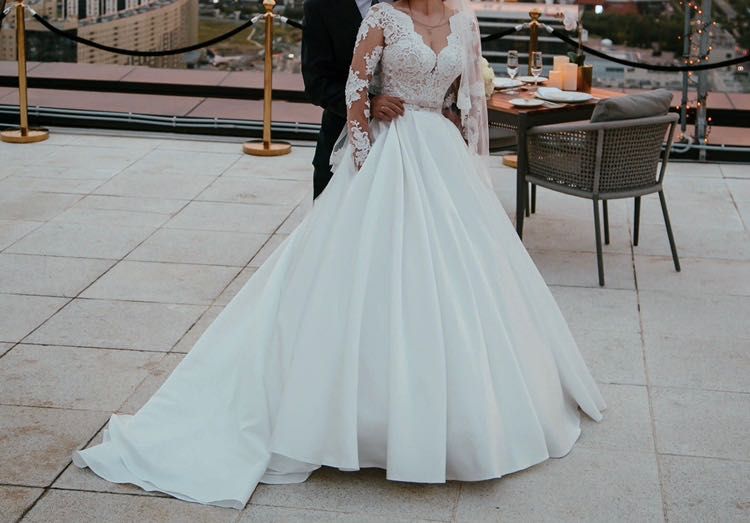 Продам свадебное платье