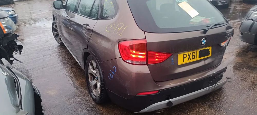 Dezmembrari / Dezmembrez BMW X1 (E84) 2.0 N47D20 cutie viteze manuala cod culoare B06 BRONZE