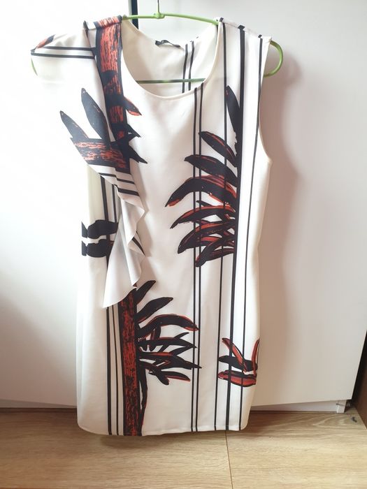Rochie zara s      .