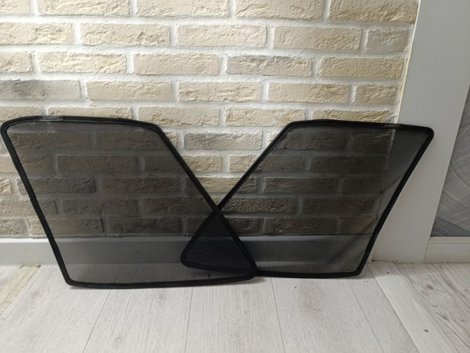 Продам шторки Камри 30 - 35