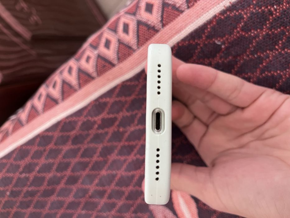 iPhone 7 без гарантий