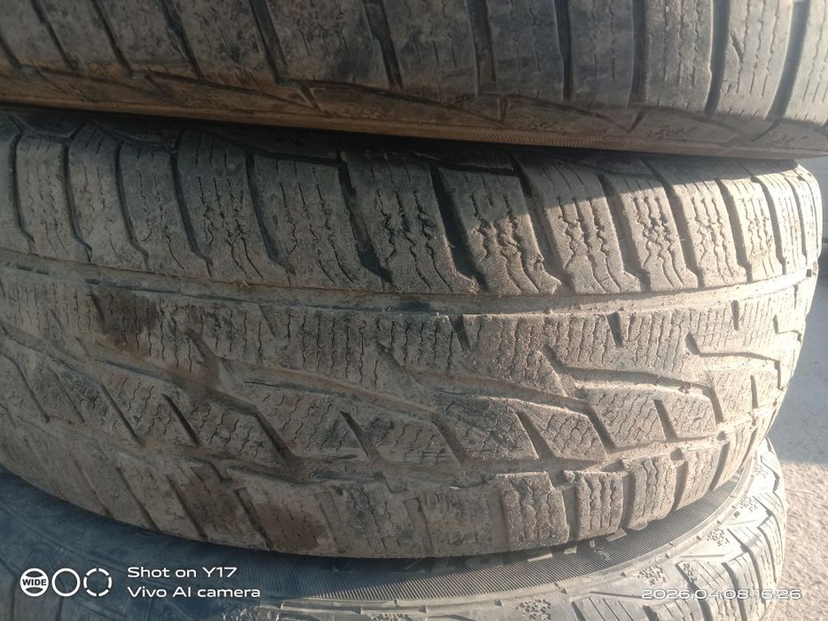 Продам шины липучка