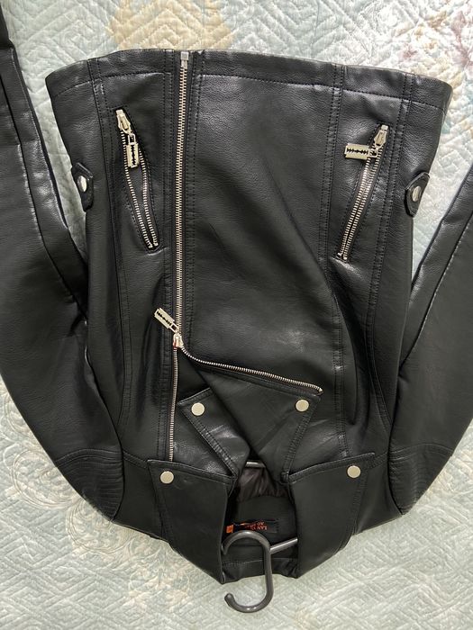 Новая кожаная куртка