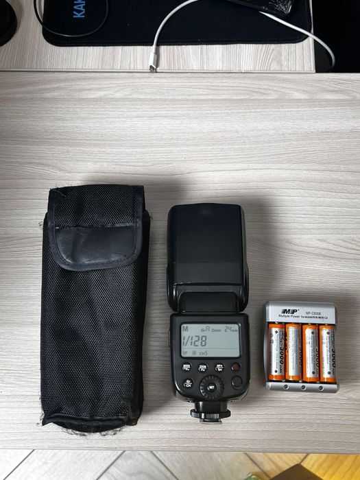 вспышка Godox для Canon