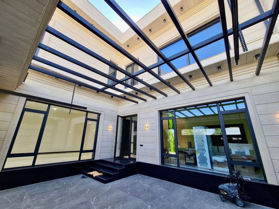 Продается очень Шикарный Дом самом центре города