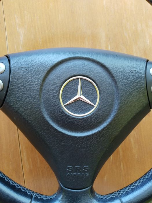 Кожен волан за Мерцедес w203