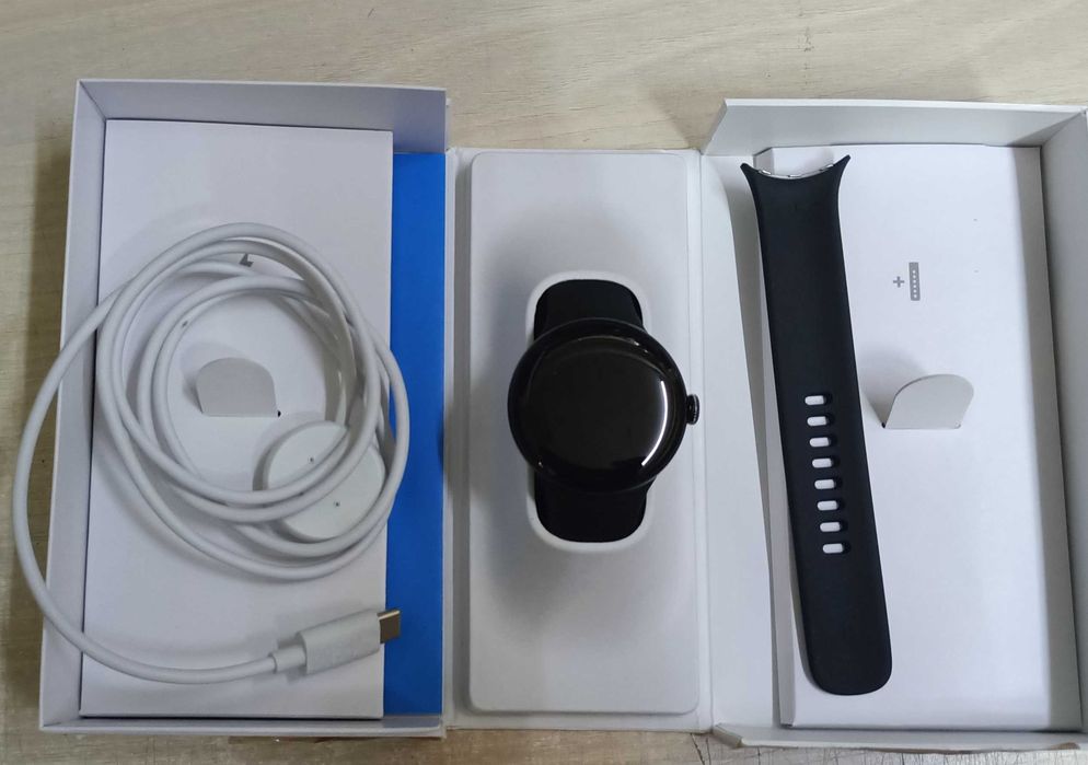 Google Pixel Watch 2, Negru