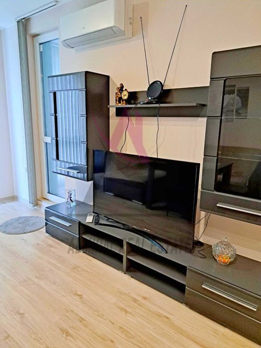 Дава се под наем Тристаен апартамент в Варна, Победа - 90 кв.м за 850 € - Снимка #2