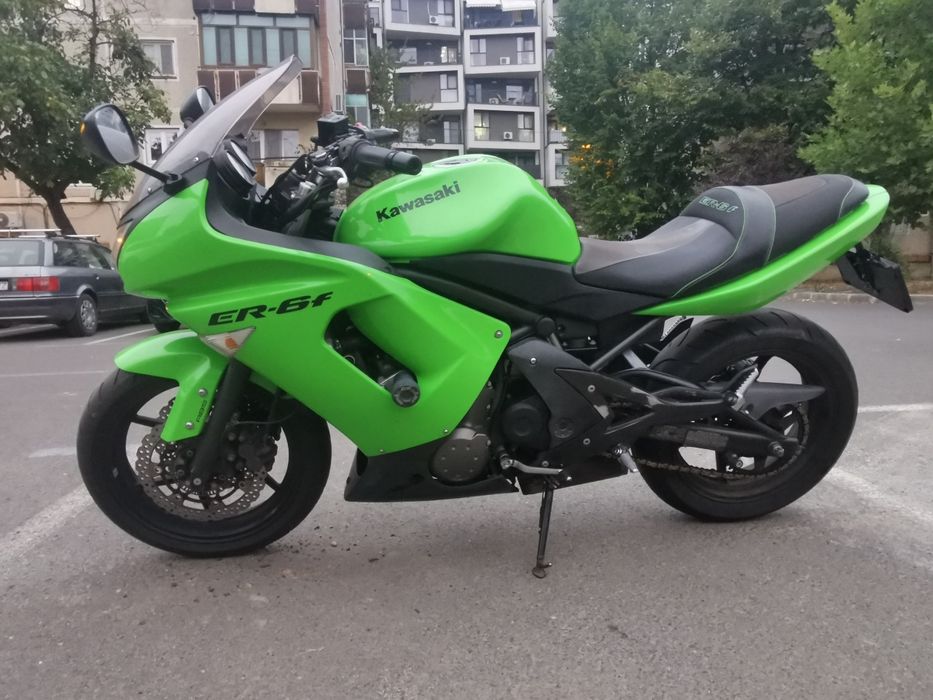 Vând kawasaki er6f