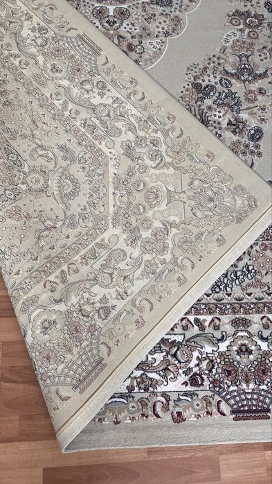 Ковер Иран чистый, целый