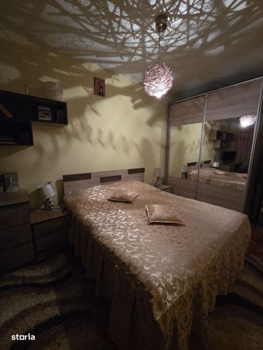 Apartament 2 camere -zona Stefan Cel Mare