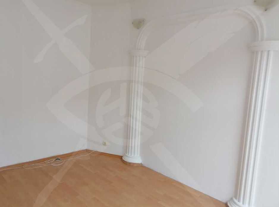 Продава се Етаж от къща в Пловдив, Център - 99 кв.м за 1839 €/кв.м - Снимка #1