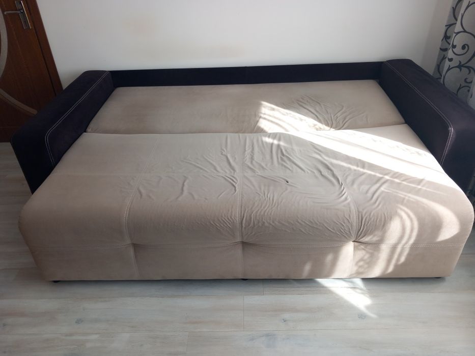 Canapea extensibilă