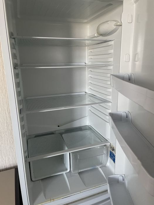 Холодилник хорошый