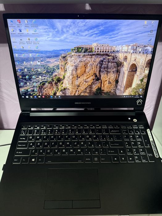 Игровой ноутбук dream machine