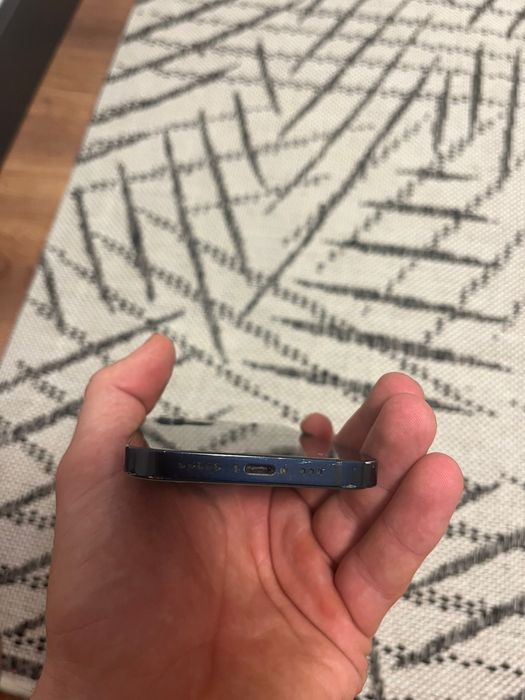 Vand iphone 12 128gb 100%