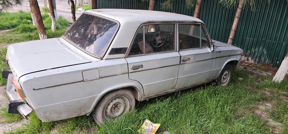Продаётся ваз 2106 бензин  1989 год