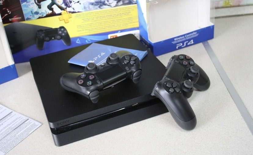 PlayStation 4 Slim 1 ТБ