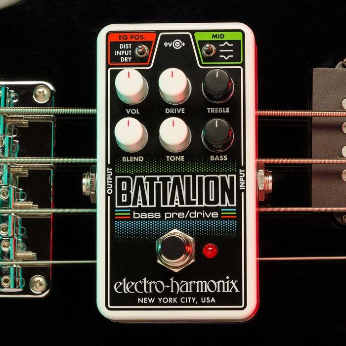 Pedala Chitara Bass Nano Battalion PreAmp drive