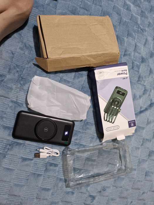 Продам Поуербанк новый