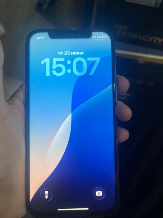 Продается айфон 12 про