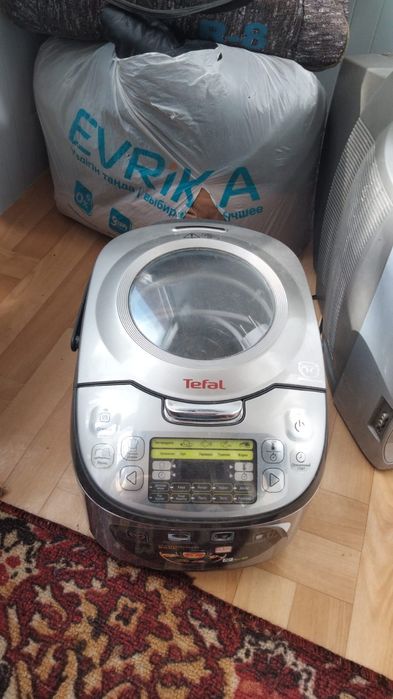 Продаю срочно звоните