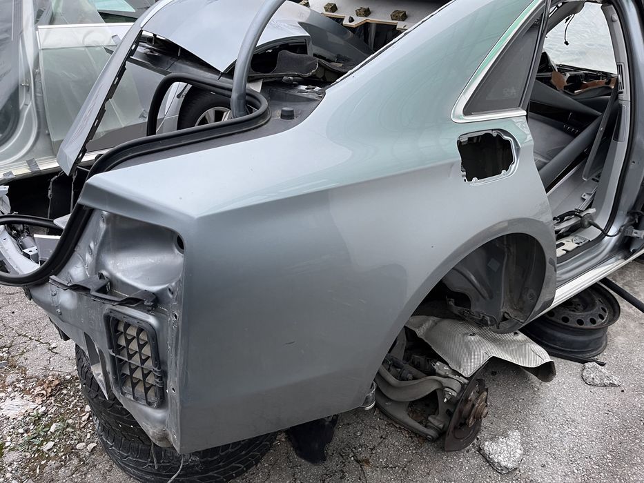 Заден десен калник/ Панел за Ауди А8 Д4 Audi a8 D4