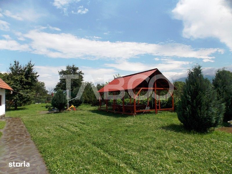 Pensiune 13 camere si teren 3000 mp de vanzare la cheie Comision 0%