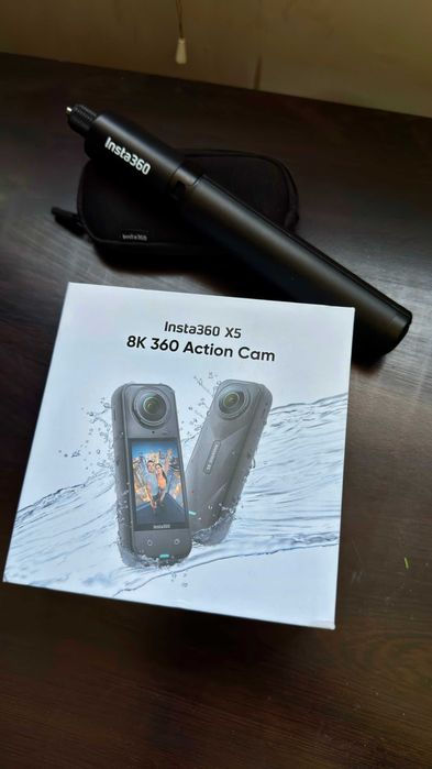 Camera insta 360 x5, Една година гаранция + insta 360 статив + camera case