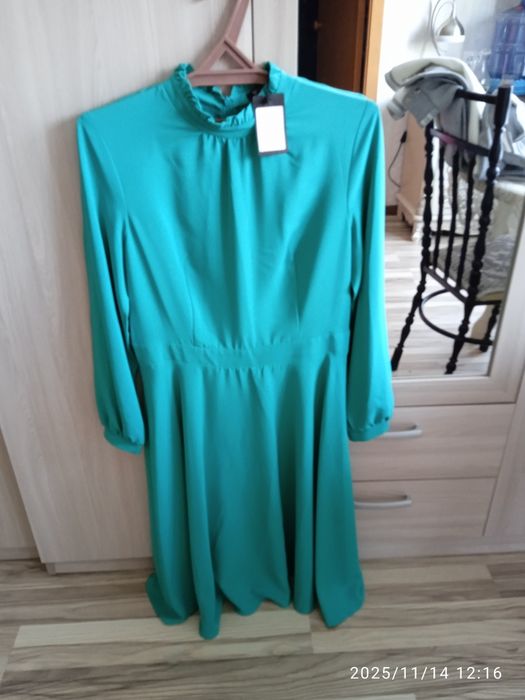 Продам пуховик женский